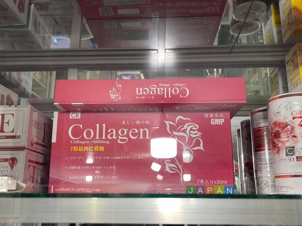 Collagen nước uống nhất tín hộp 7 chai