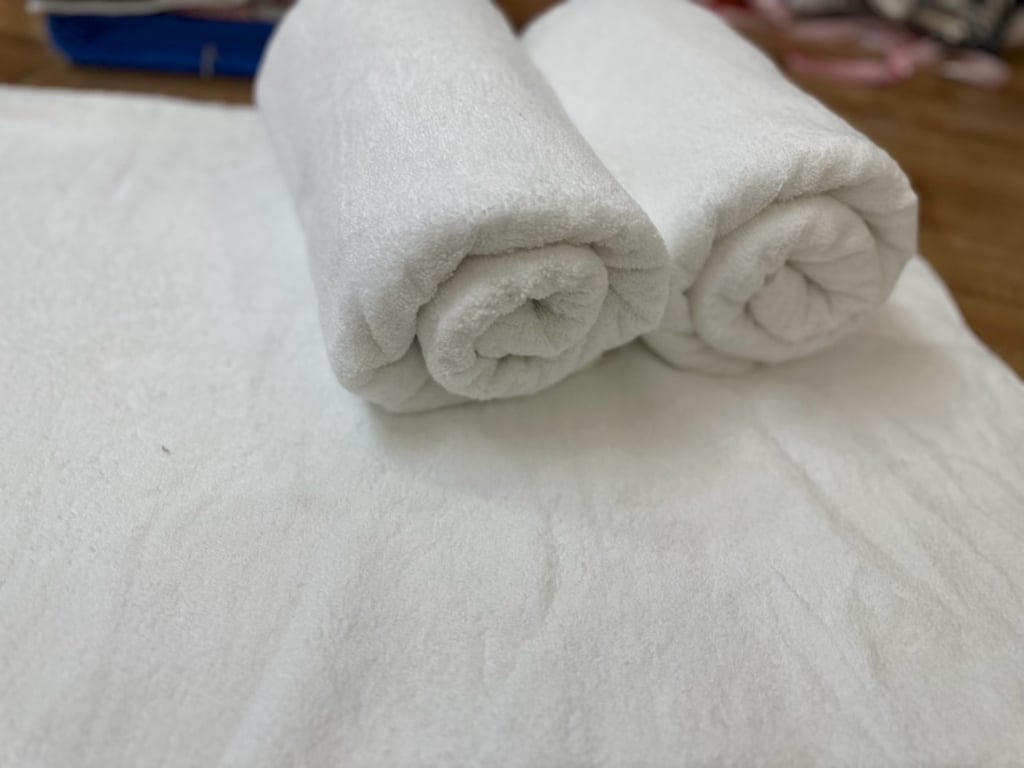 KHĂN TẮM NẶNG VÀ DẦY CỘP