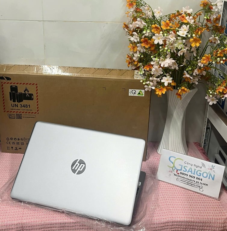 Laptop HP 250 G9 - 9Q927AT (i5-1235U/ 8GB/ 512GB/ VGA Intel/ 15.6"FHD/ Win11)