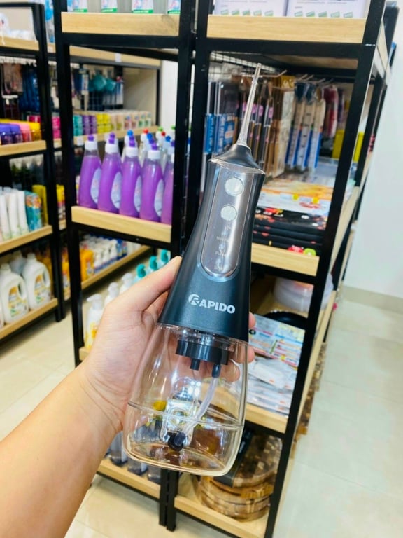 Tăm nước 5 ĐẦU PHUN Rapido RWB -300 ( MÀU ĐEN và trắng )