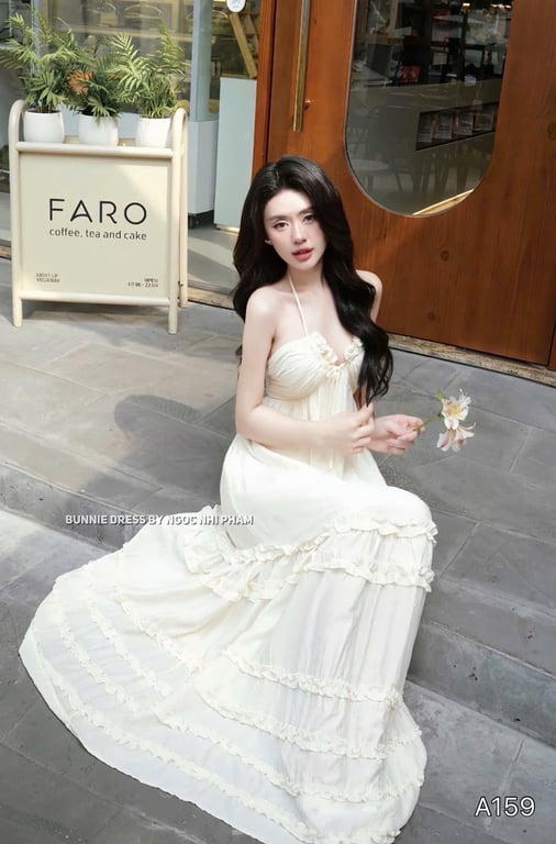 A159- váy maxi trắng buộc nơ lưng