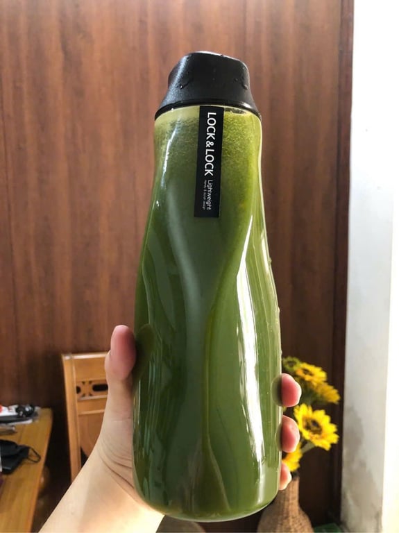 BÌNH ĐỰNG NƯỚC LOCK&LOCK 700ML HAP559BLK