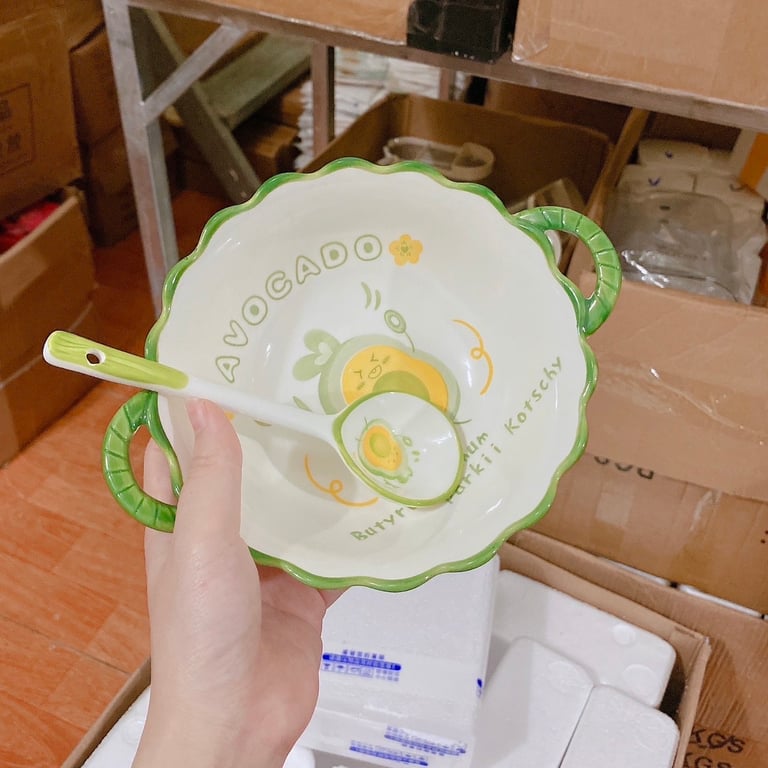 Set Bát Sứ Kèm Thìa Hình Quả Bơ Cute
