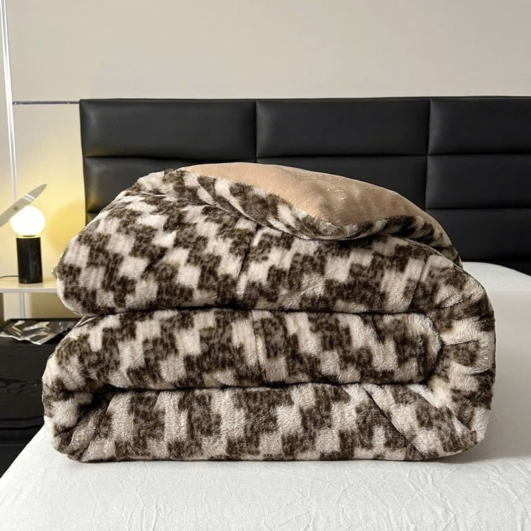 CHĂN LÔNG CỪU YUKI CHÍNH HÃNG