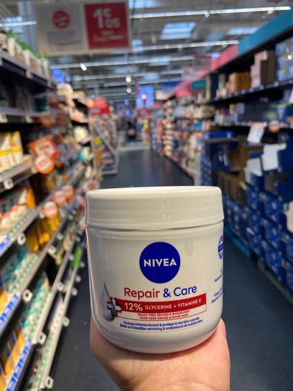 DƯỠNG ẨM CHUYÊN SÂU Nivea Reparateur & Soin 400ml