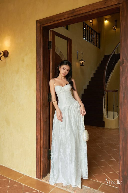 Đầm 2 dây kèm choàng brand Amelie