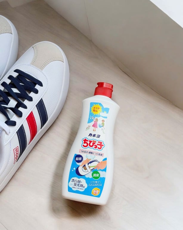 KEM TẨY RỬA, GIẶT GIÀY THỂ THAO KANEYO