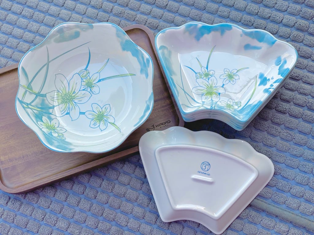 Bộ bát đĩa hoa mặt trời hoa văn xanh thanh thiên