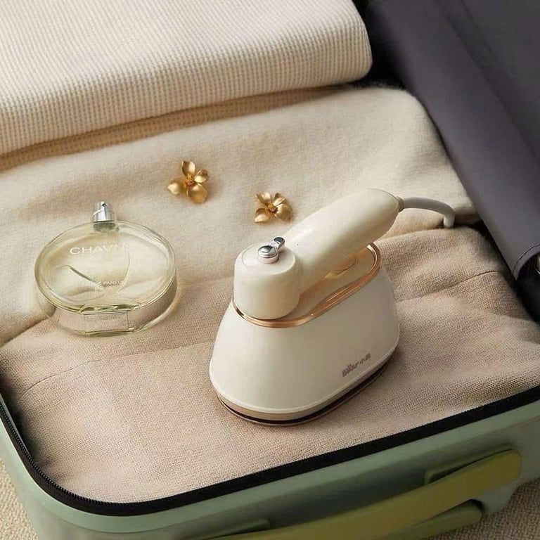 BÀN LÀ HƠI NƯỚC CẦM TAY MINI BEAR DYD-J10Q1