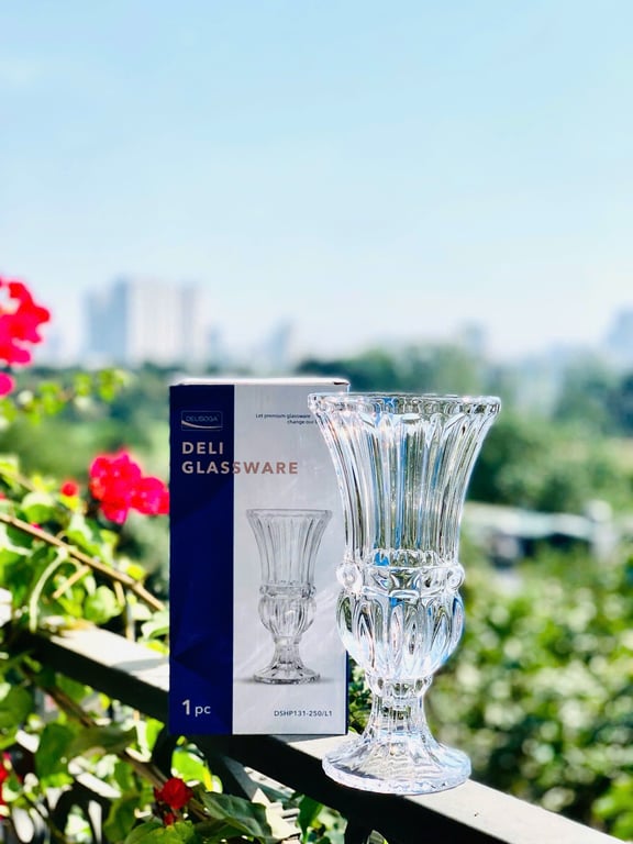 Lọ hoa thủy tinh cao 25cm