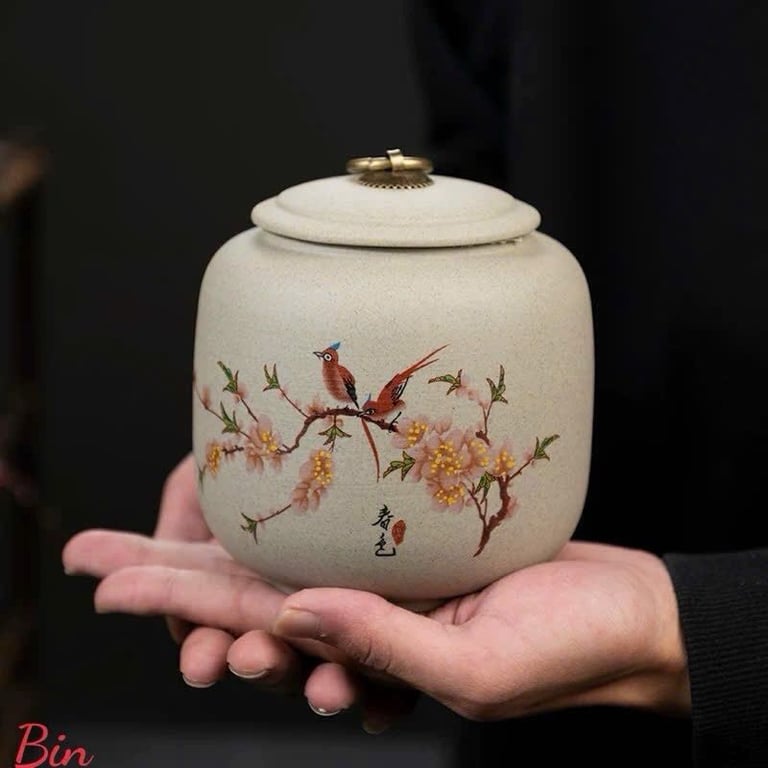 Hũ đựng trà bằng gốm tử sa
