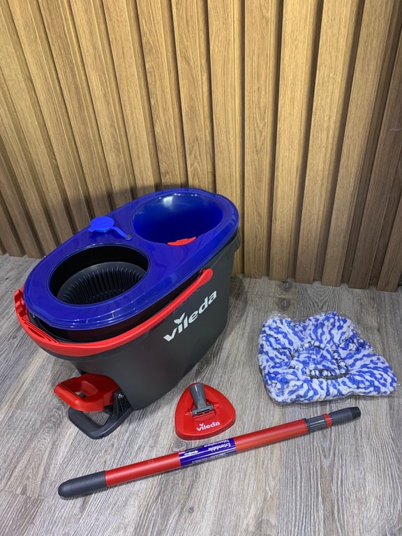 Cây lau nhà VILEDA EASYWRING RINSE CLEAN