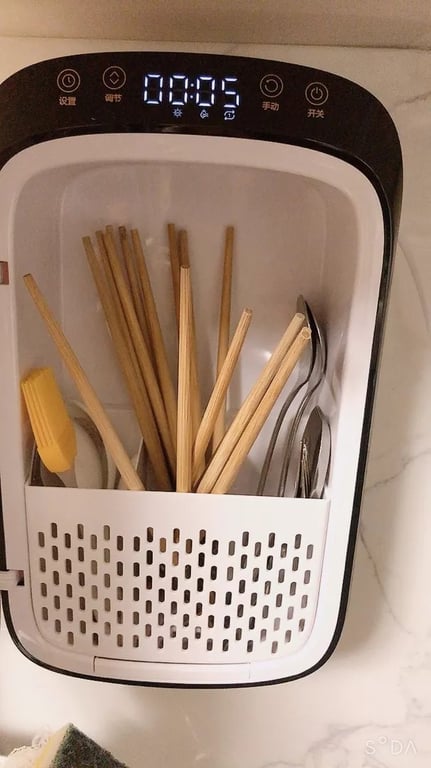 MÁY SẤY KHỬ KHUẨN TIỆT TRÙNG ĐŨA THÌA ECOCO E2237