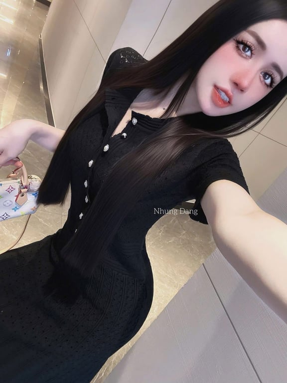 Váy dài đen ngắn tay - DT247