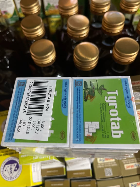 Tyrotab hộp vuông lốc/10hộp