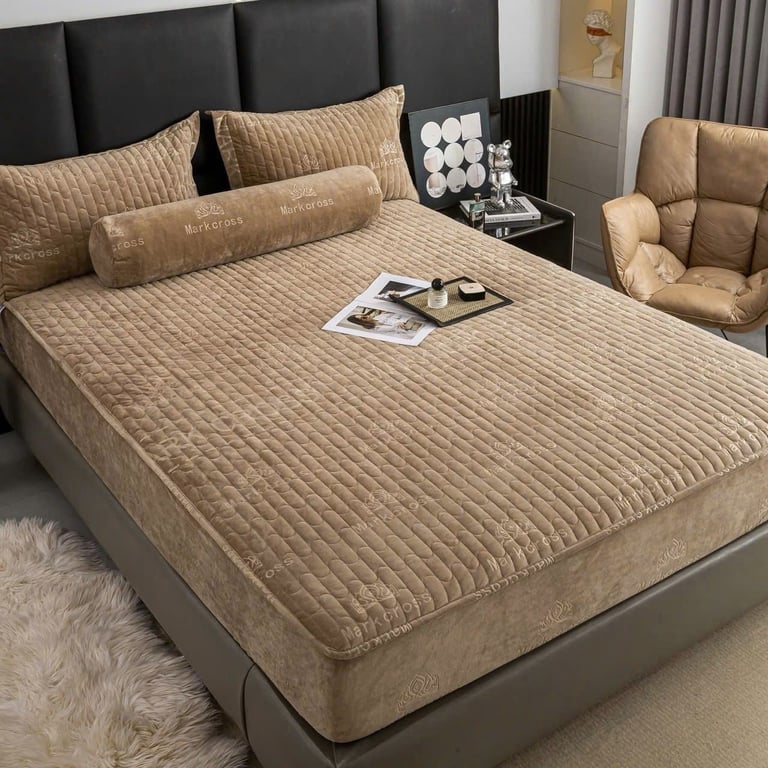 Set 4 món ga gối nỉ nhung Mark Jacob