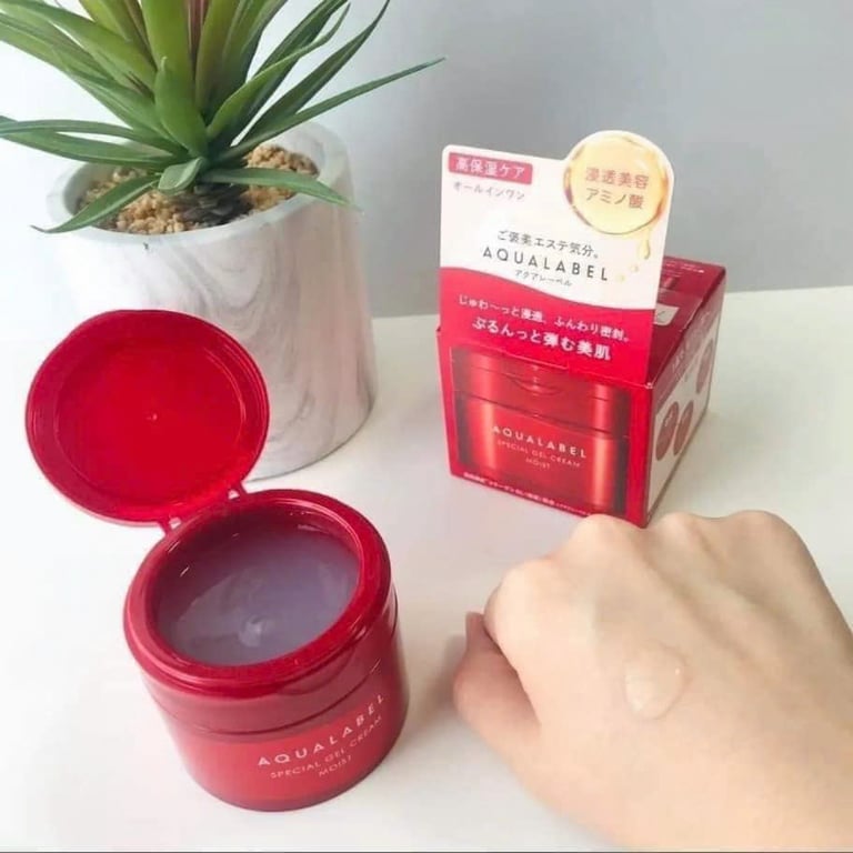 𝐃𝐮̛𝐨̛̃𝐧𝐠 𝐝𝐚 𝐭𝐫𝐮̛𝐨̛́𝐜 𝐤𝐡𝐢 𝐧𝐠𝐮̉ 𝐜𝐮̀𝐧𝐠 𝐒𝐇𝐈𝐒𝐄𝐈𝐃𝐎 𝐀𝐐𝐔𝐀𝐋𝐀𝐁𝐄𝐋