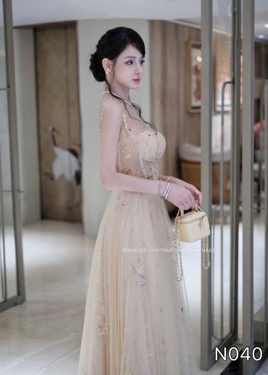 N040- váy dài cúp ngực đính hạt