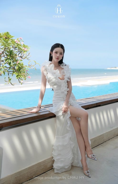 Vây tơ satin đẹp Châu Hy