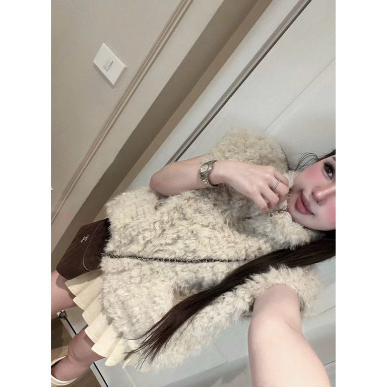 Ak ghile lông cừu be