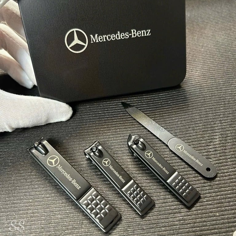 Bộ Bấm Móng 4 Chi Tiết Kèm Hộp Sang Trọng , Có Thể Làm Quà