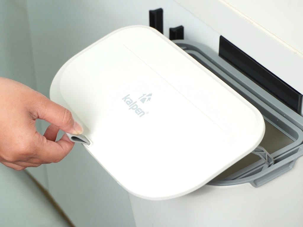 THÙNG RÁC TREO TỦ BẾP KALPEN G1