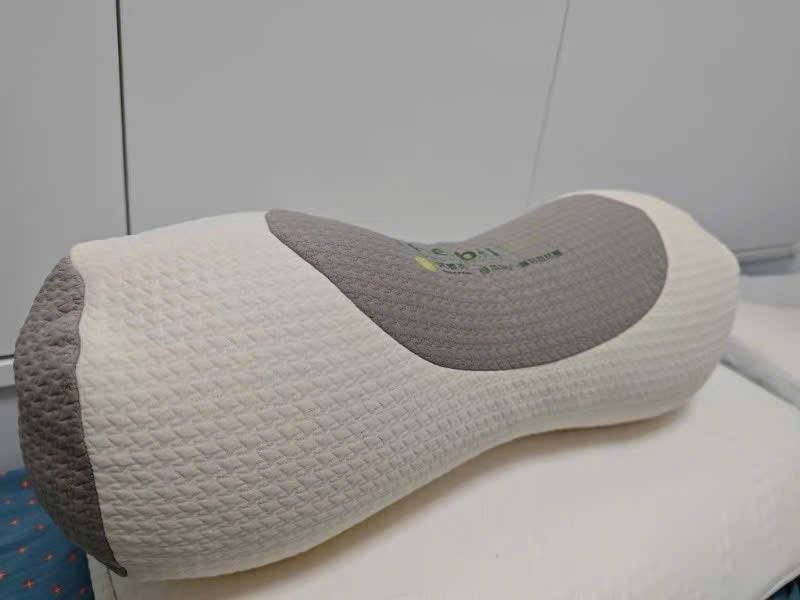 GỐI KÊ CỔ CHỮ C – THƯ GIÃN & BẢO VỆ ĐỐT SỐNG CỔ