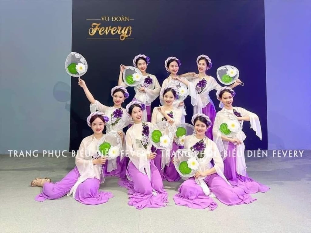 Quạt sen hình lá bồ đề