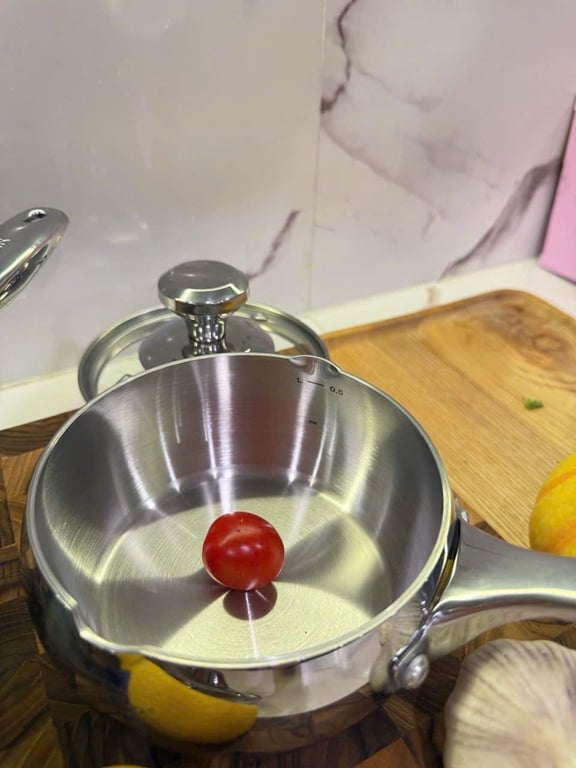 QUÁNH FIVESTAR đúc liền nguyên khối 12CM VÀ 14CM DÁNG QUẢ TÁO