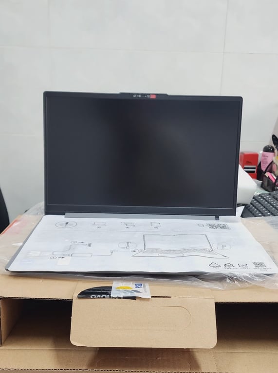 Laptop Lenovo Ideapad Slim 5 14IMH9 83DA0020VN (U7-155H/32GB/1TB PCIE/14.0 WUXGA OLED/WIN11/XÁM)
