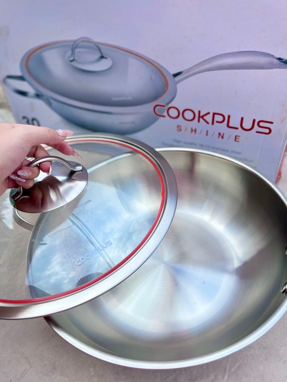 CHẢO XÀO SÂU LÒNG INOX COOKPLUS LOCK&LOCK 30CM KÈM VUNG