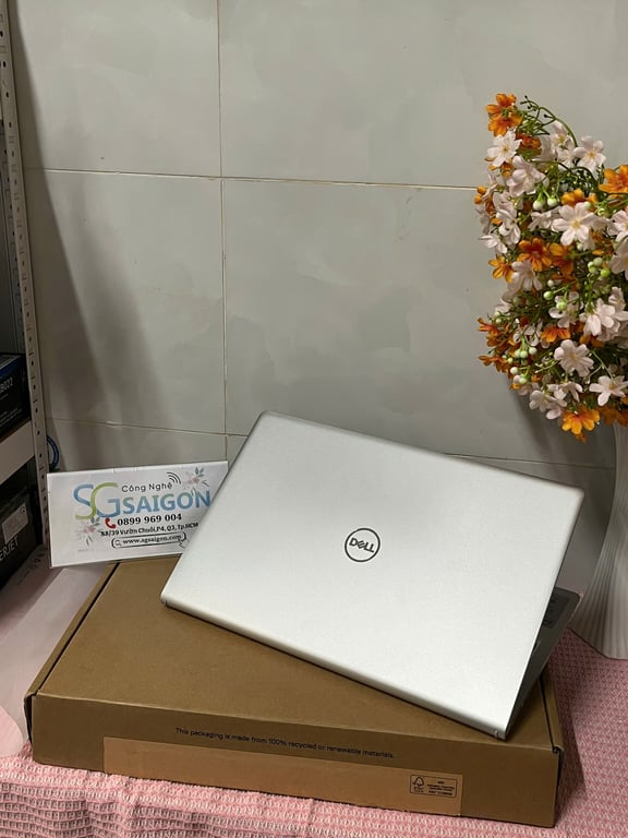 Laptop Dell Inspiron 15 3530 71053721 (Intel Core i7-1355U/ 16GB/ 512GB/ 15.6 inch FHD/ Win 11/ Office/ Bạc)