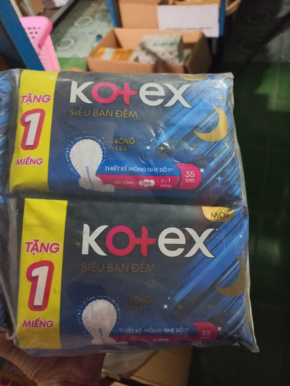 Kotex ban đêm 35cm  lốc /8 gói