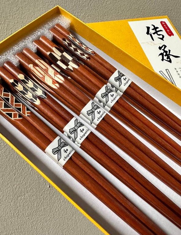 🥢🥢 Set 10 đôi đũa gỗ ÓC CHÓ Nhật Bản