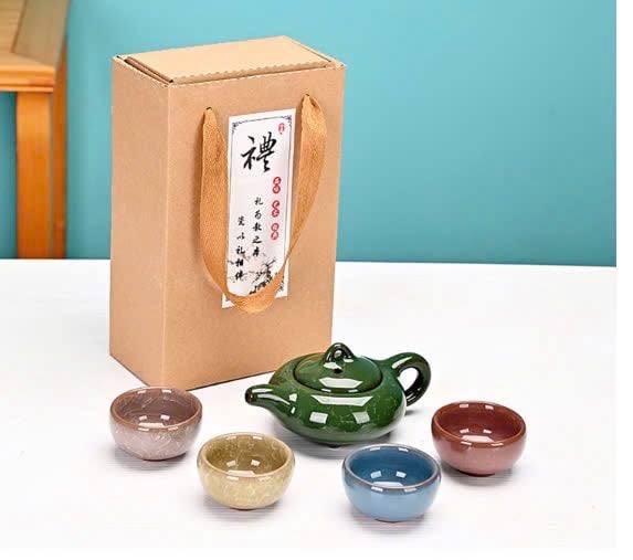 Bộ trà sứ men rạn cao cấp ( 1 ấm+ 4 chén) - GHA200