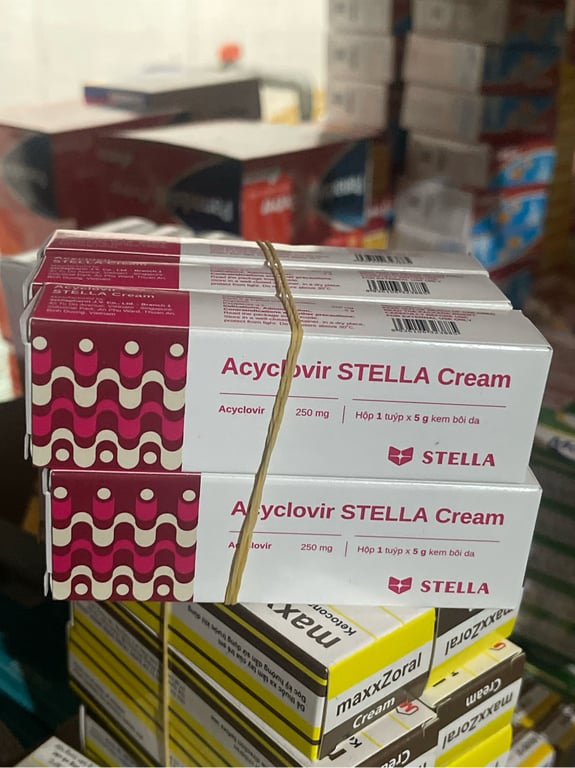 Acyclovir Stella tube/5g