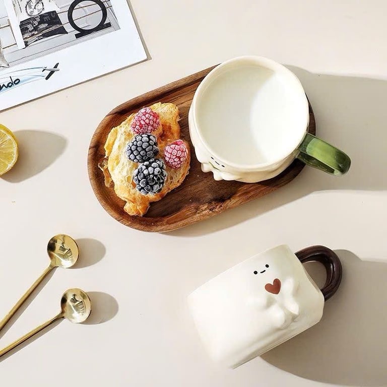 Set cốc sứ kèm thìa và khay gỗ