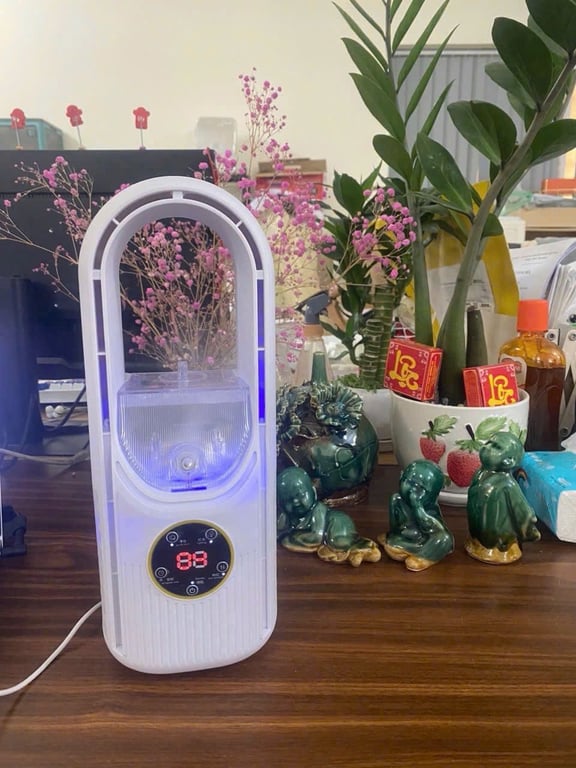 QUẠT ĐIỀU HÒA PHUN SƯƠNG MINI KHÔNG CÁNH