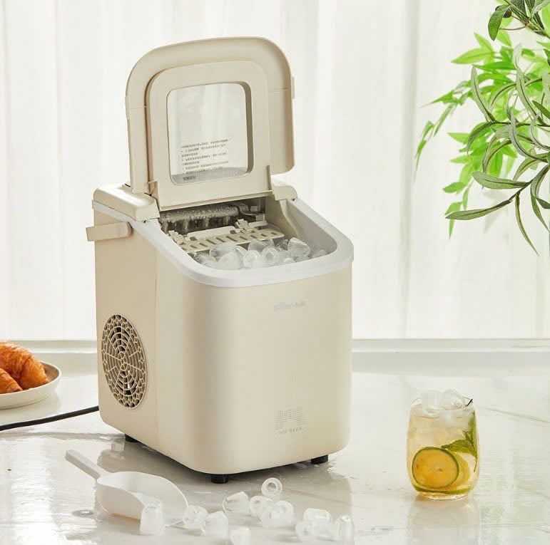 MÁY LÀM ĐÁ VIÊN BEAR C01C5