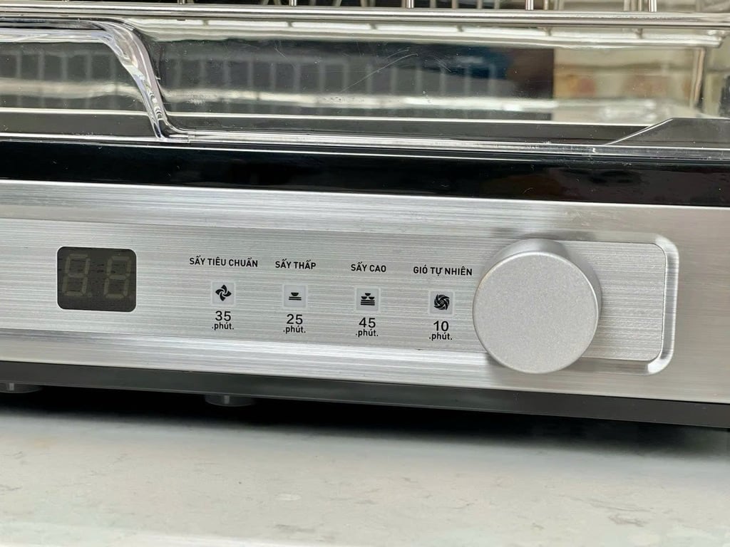 máy sấy bát  Elmich 3907