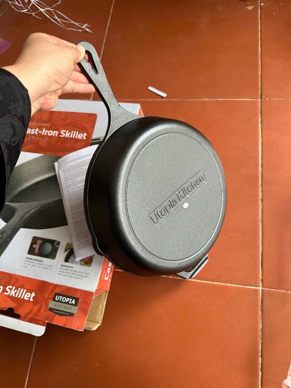 Chảo gang cao cấp đường kính 26cm – Thương hiệu Utopia Kitchen