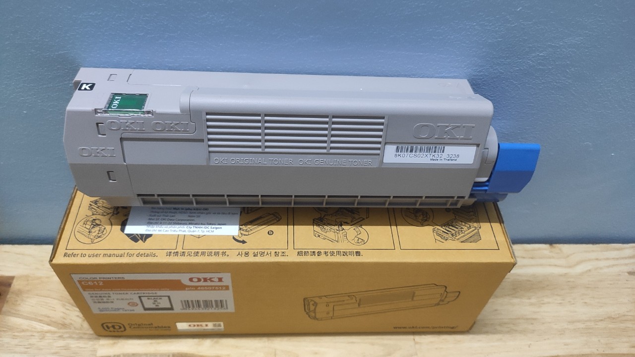 Mực In Laser Màu Đen OKI C612 Dành Cho Máy In OKI C612N (Gồm Chip) - Hàng Chính Hãng