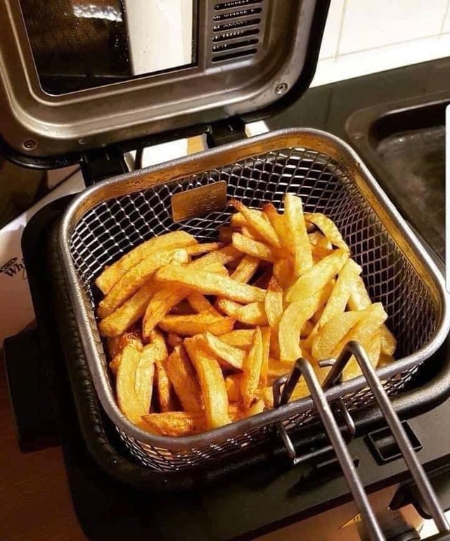 NỒI CHIÊN NGẬP DẦU MINI LOCK&LOCK  EJF716SLV