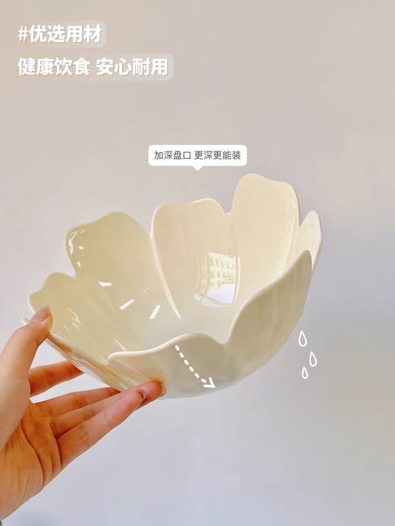 ĐĨA VIỀN UỐN LƯỢN HÌNH BÔNG HOA 2 MÀU TRẮNG TRONG VÀ TRẮNG SỮA