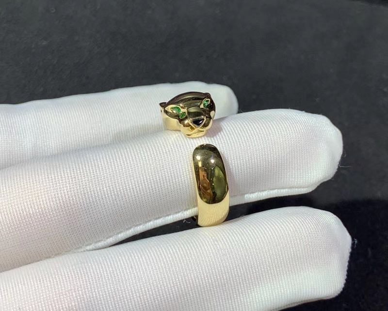 Nhẫn Panthère De Cartier