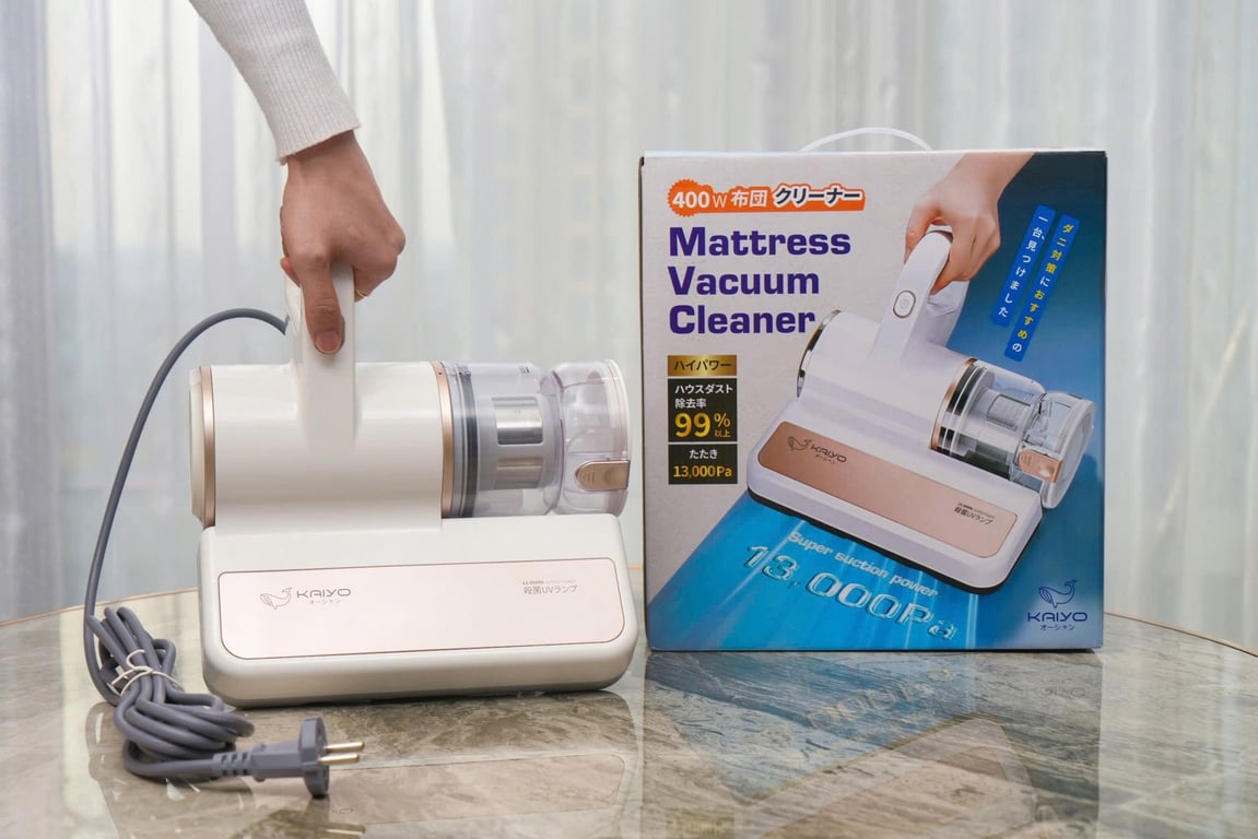Máy hút bụi và khử khuẩn giường đệm, sofa Kaiyo (mã KGV-4106)