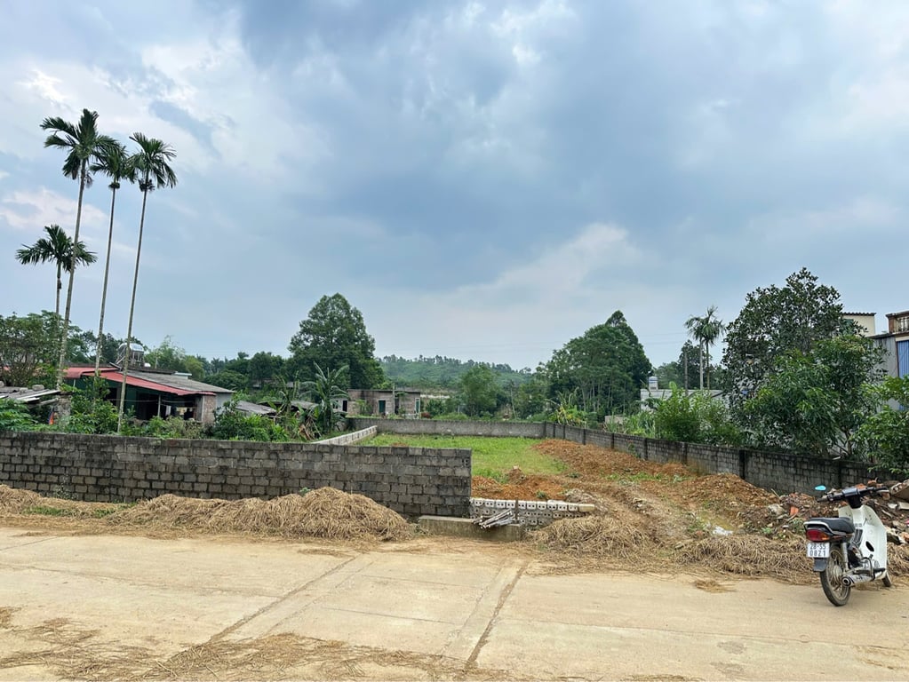 663m2 full thổ cư tại Hợp Thanh, Lương Sơn, Hoà Bình cách HN 50km