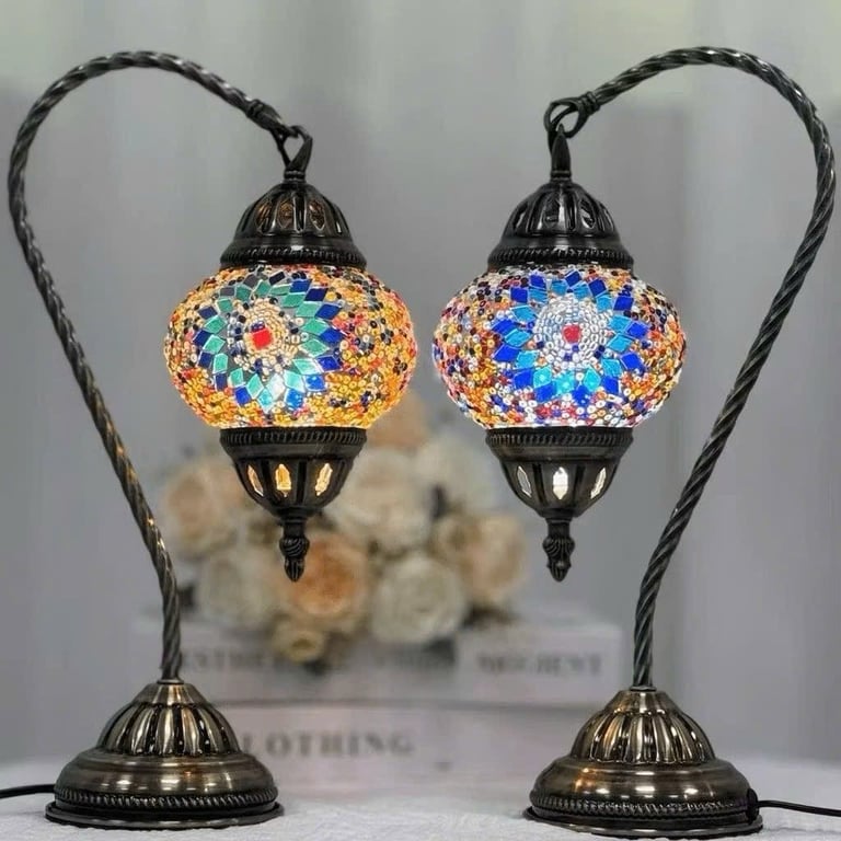 ĐÈN BÀN THIÊN NGA THỦY TINH