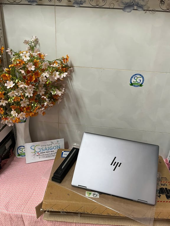 Laptop HP Envy X360 14-fc0094TU - A19C4PA -(Ultra5 125U/16GB RAM/512GB SSD/14 2.8K Cảm ứng/Bút/Win11/Bạc)