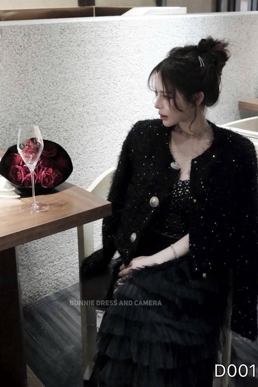 D001- áo dạ lông đen